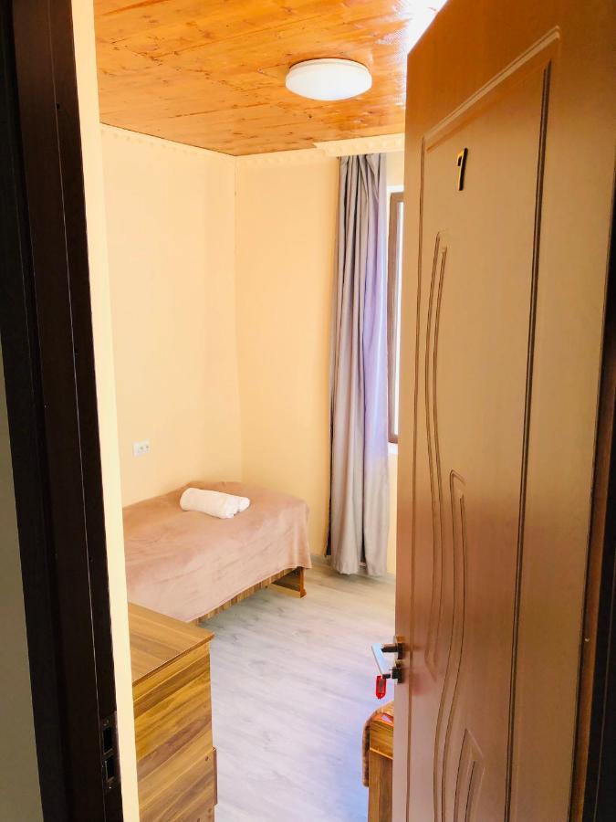 River side SVANETI Mestia Eksteriør billede